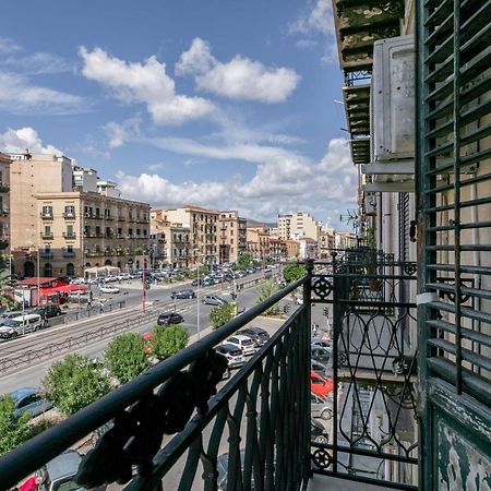 Corso Dei Mille Station Flat With Balcony Apartment Palermo Ngoại thất bức ảnh