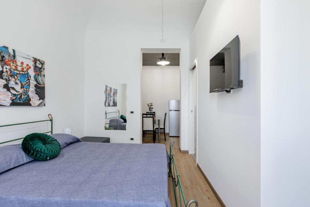 Corso Dei Mille Station Flat With Balcony Apartment Palermo Ngoại thất bức ảnh